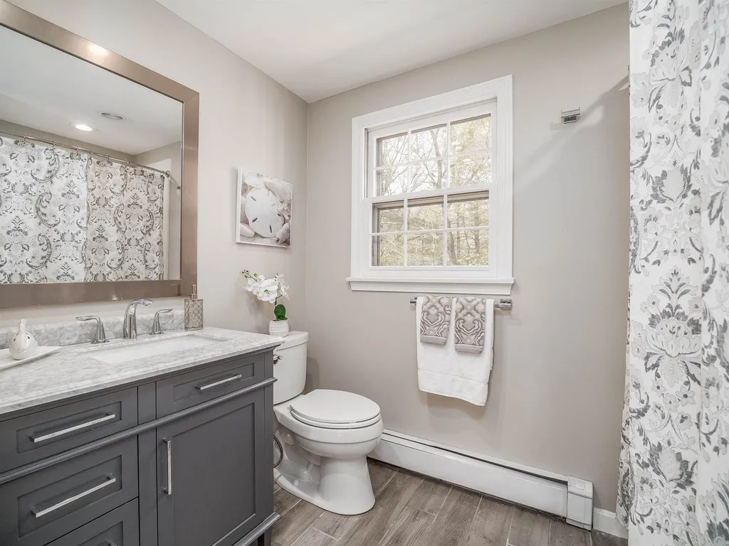 12 Telo Road Windham NH 03087