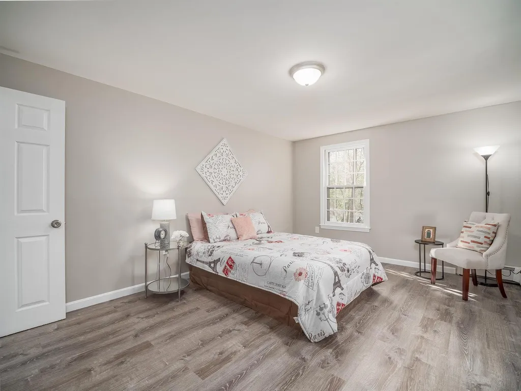 12 Telo Road Windham NH 03087