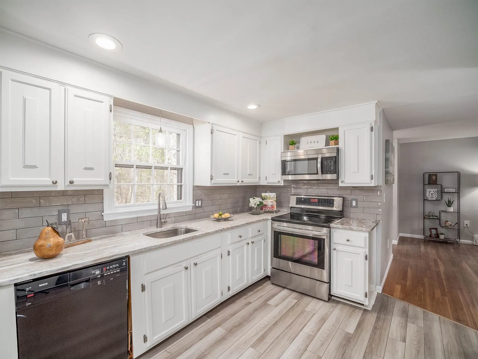 12 Telo Road Windham NH 03087