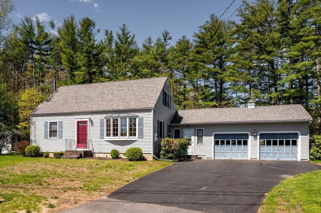 21 Richardson Drive Dover NH 03820