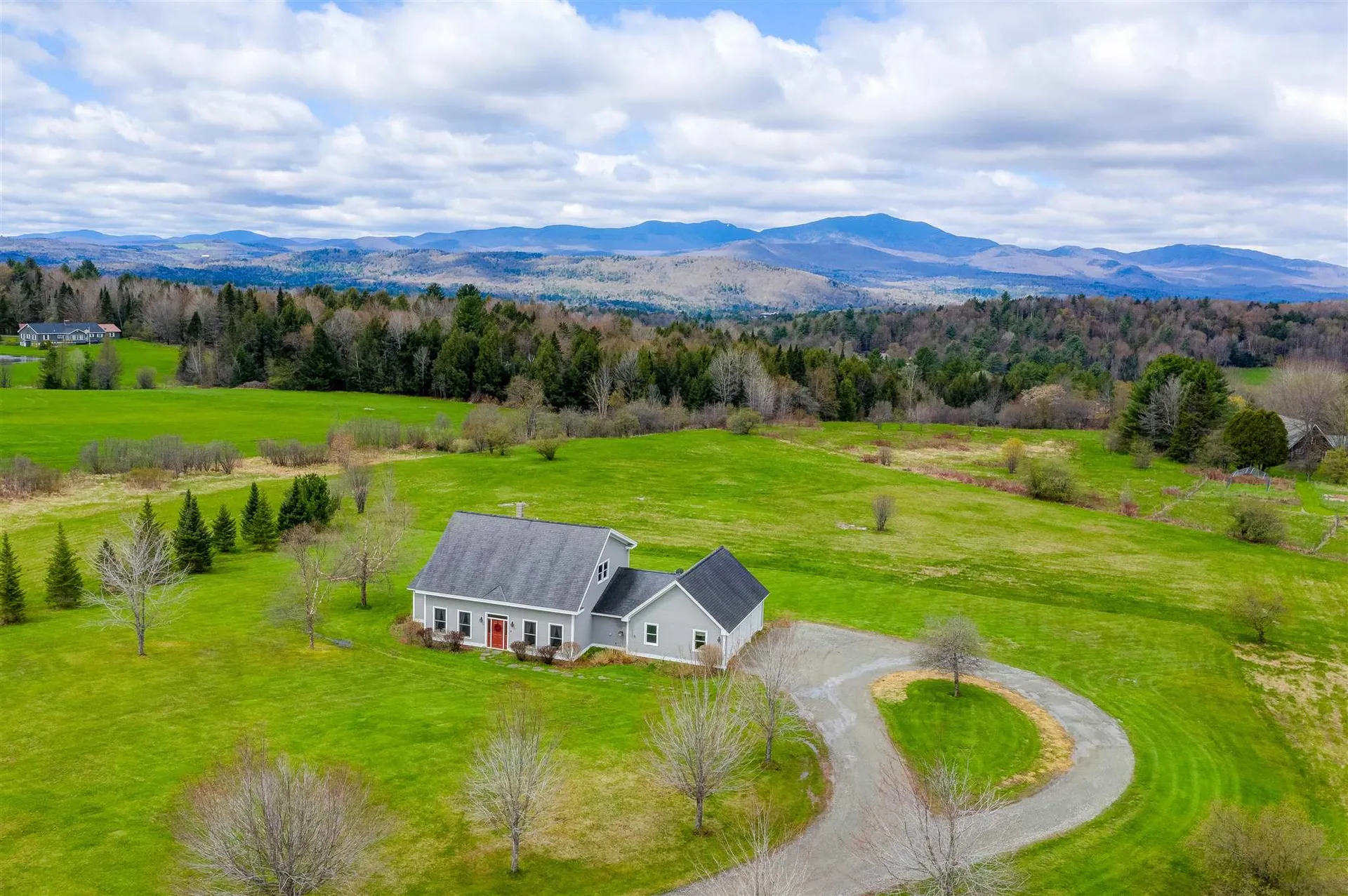 1229 Center Road Hyde Park VT 05655