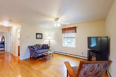 21 Coons Point Road Belmont NH 03220