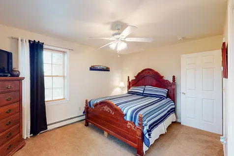 21 Coons Point Road Belmont NH 03220