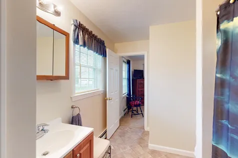 21 Coons Point Road Belmont NH 03220