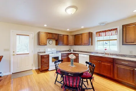 21 Coons Point Road Belmont NH 03220
