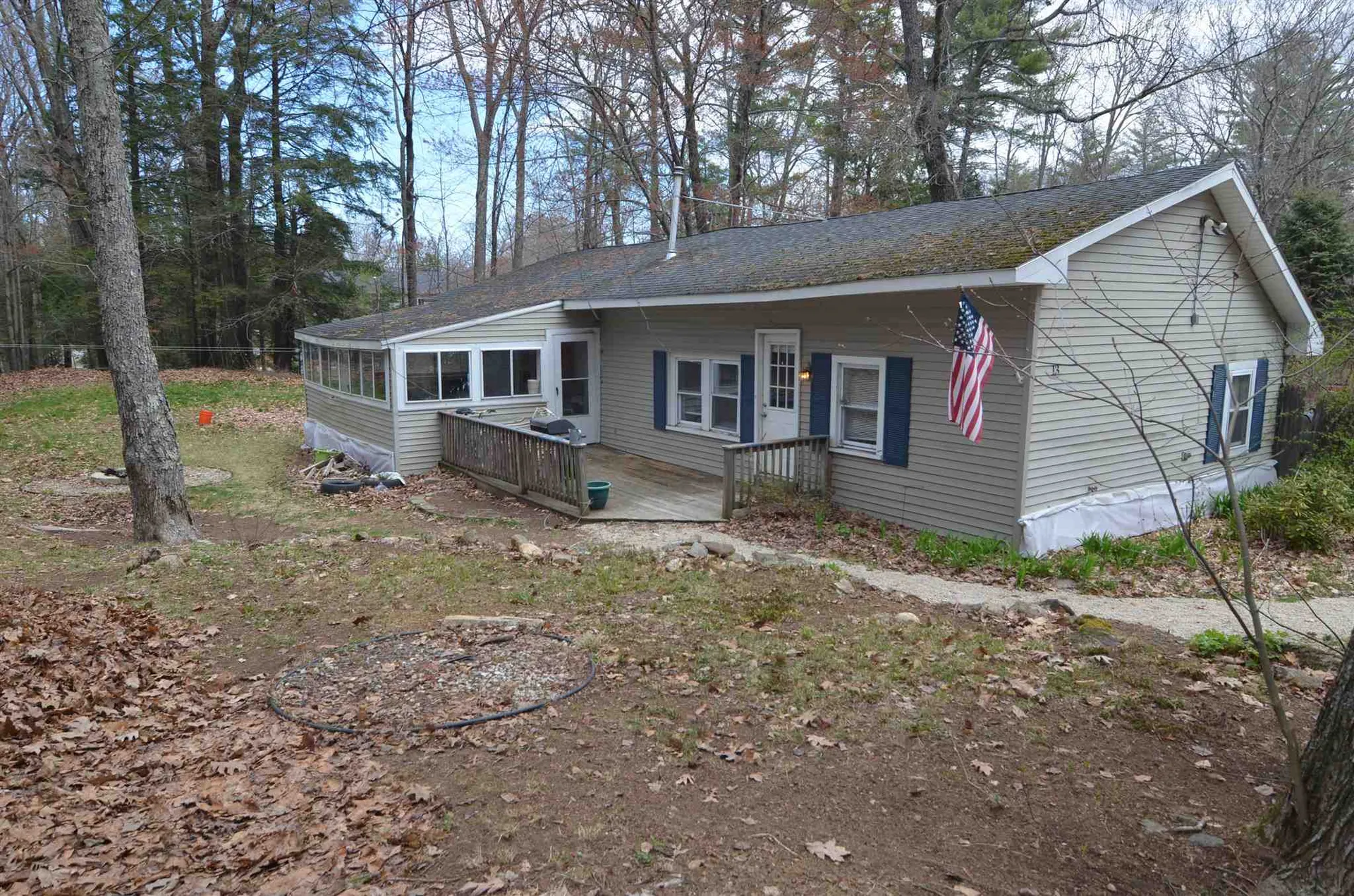 13 Oak Street Northwood NH 03261