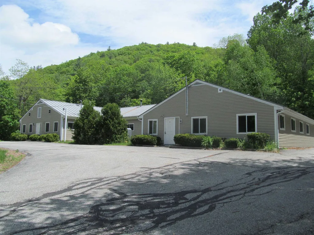 59 Old Church Road Claremont NH 03743