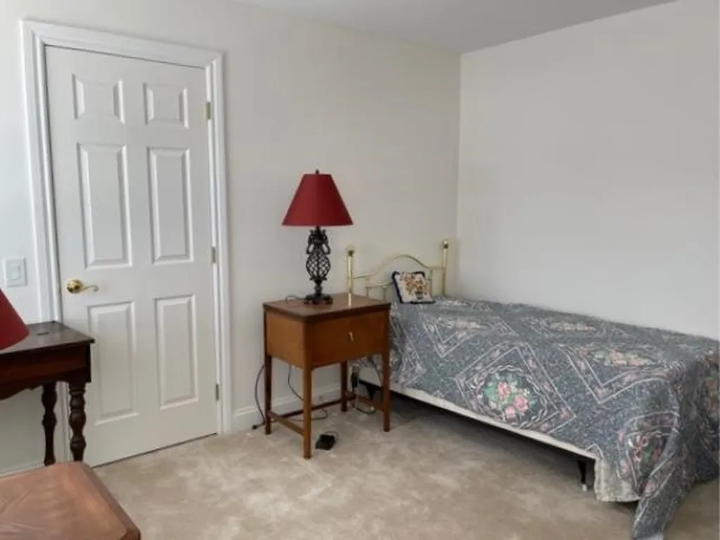 65 Sagewood Circle Hooksett NH 03106
