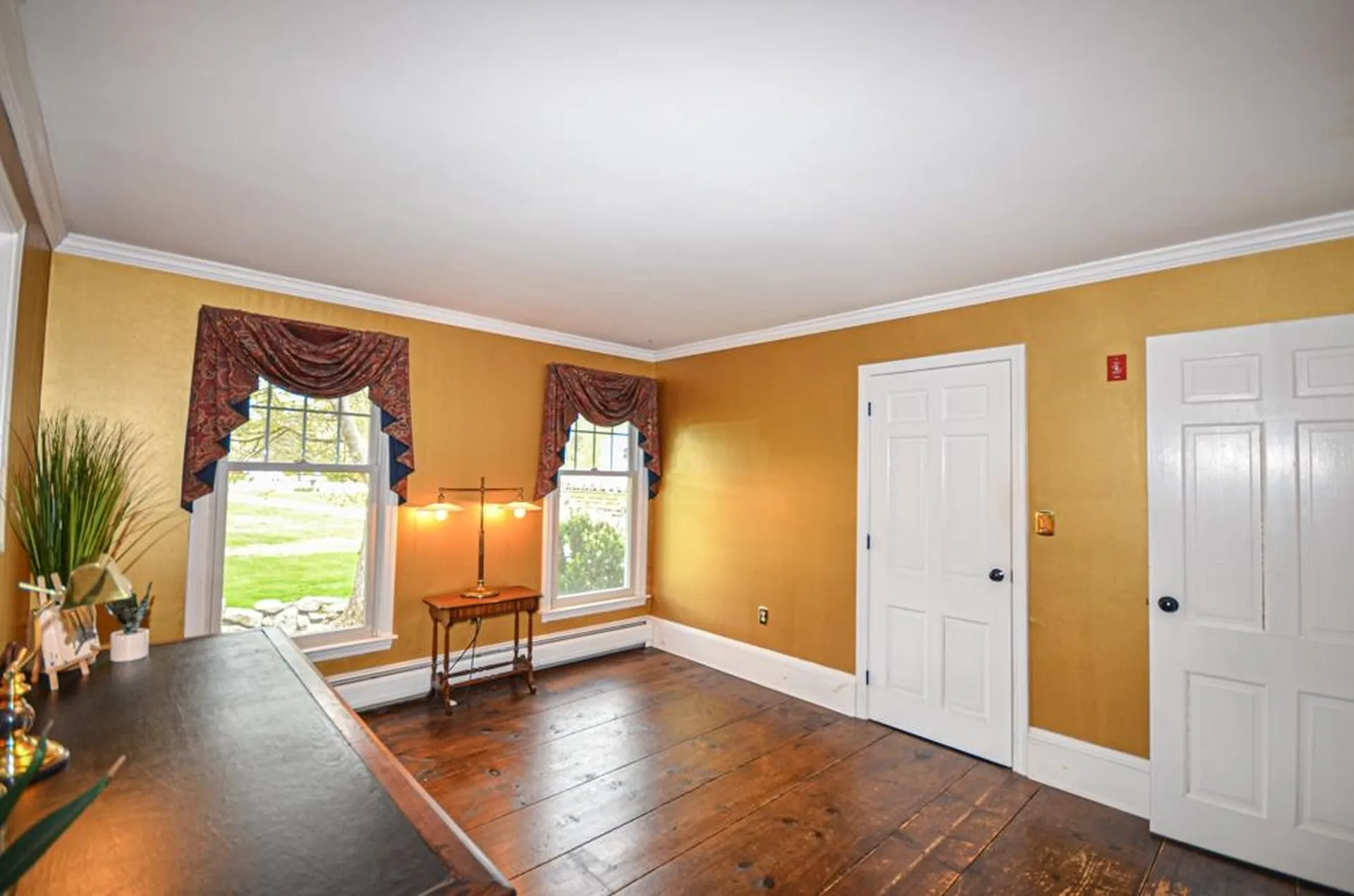 7 Wryan Road Derry NH 03038
