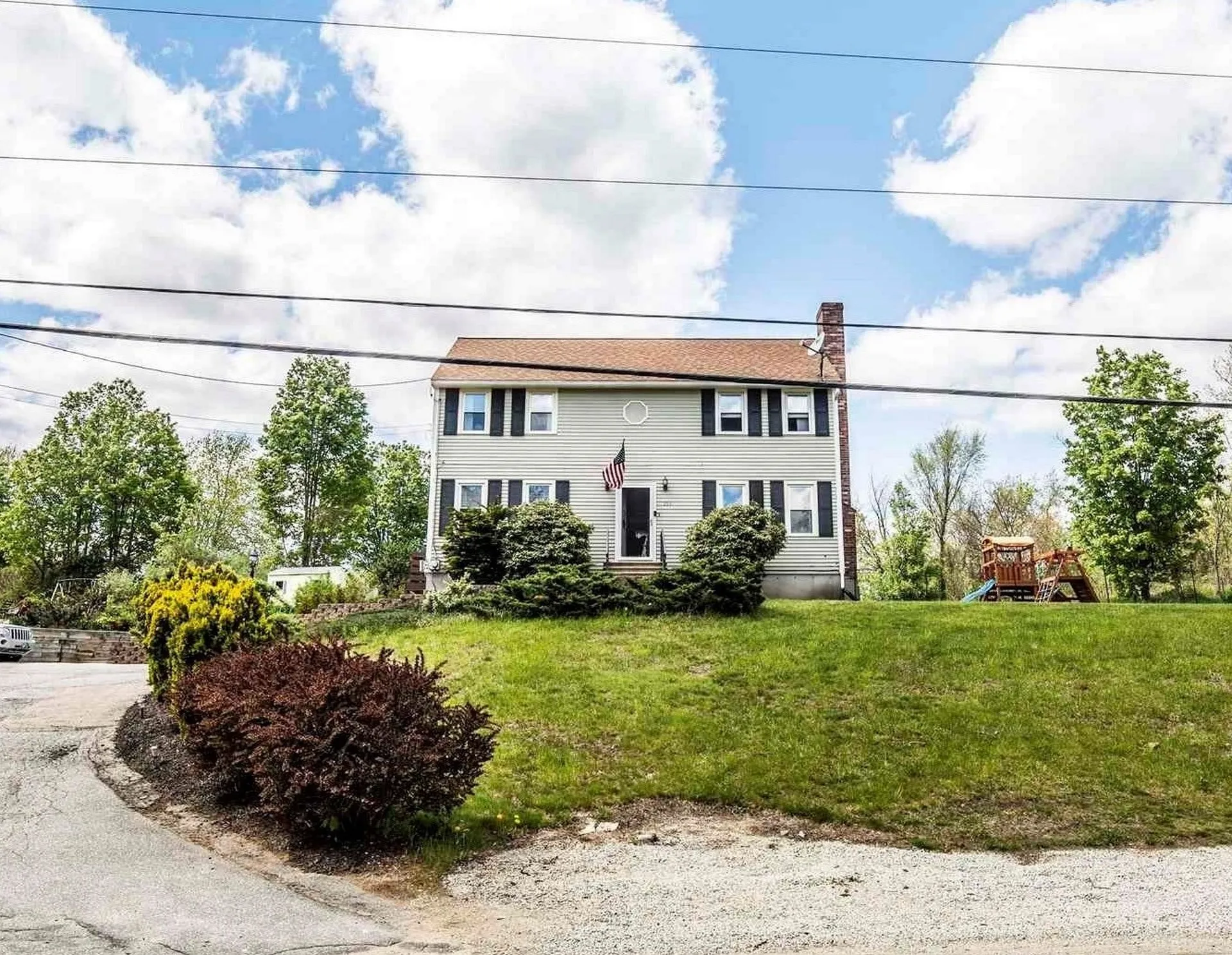 155 Barretts Hill Road Hudson NH 03051