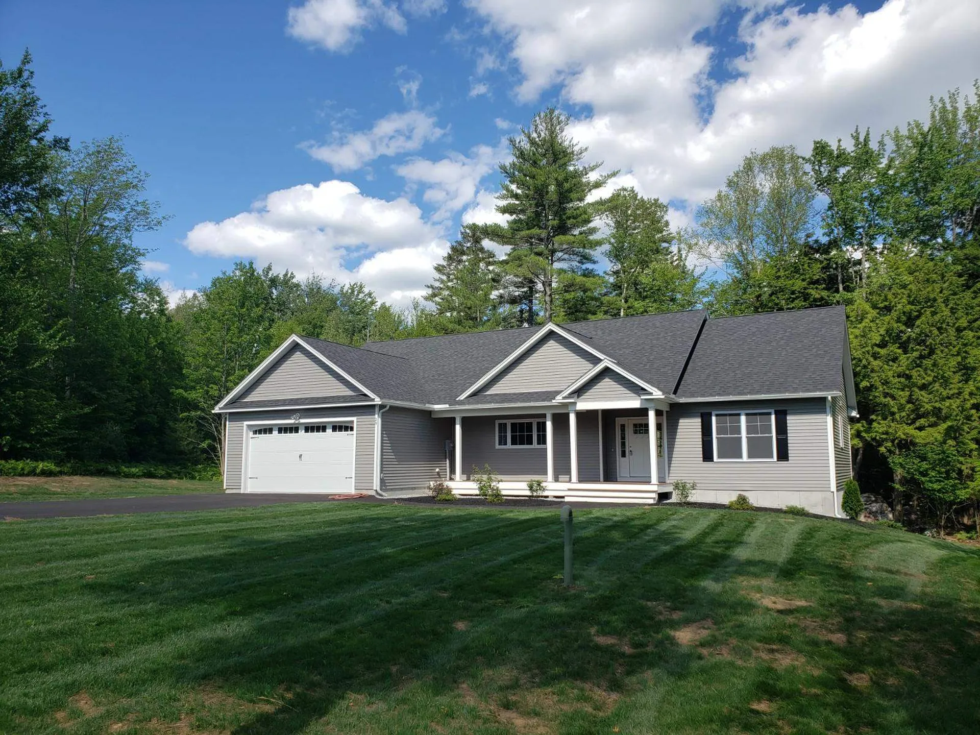 29 Moose Brook Lane Hancock NH 03449