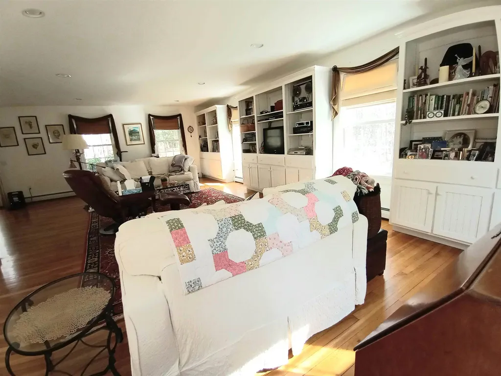 8 Tifft Road Cornish NH 03745