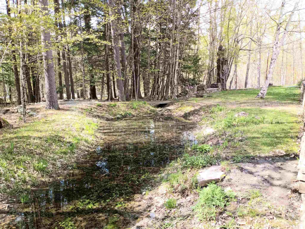 8 Tifft Road Cornish NH 03745
