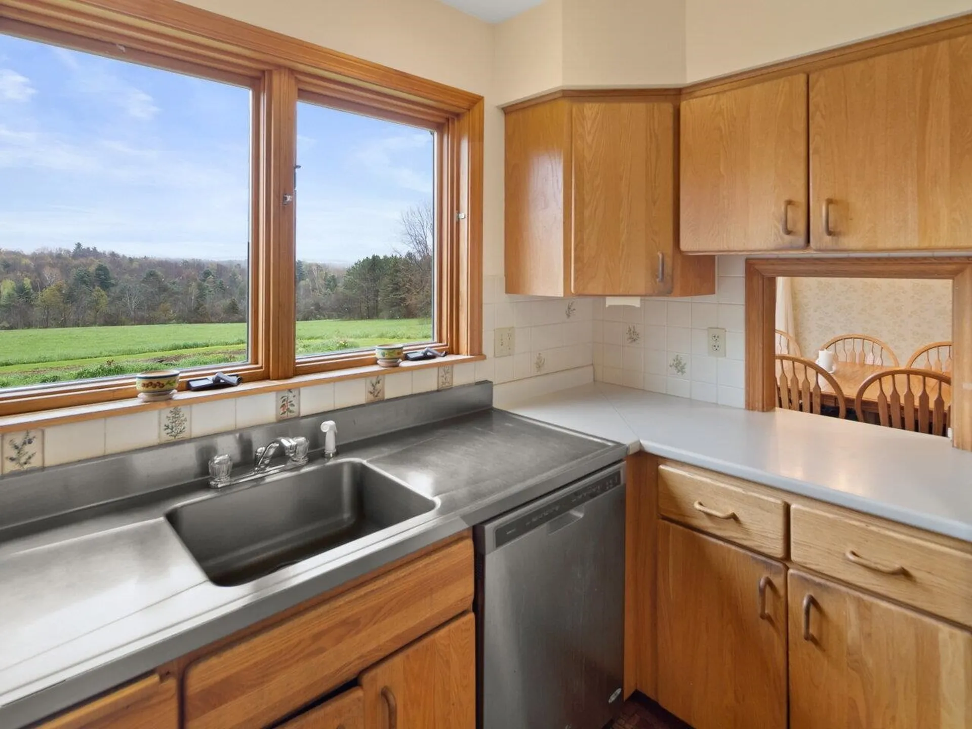 5283 Dorset Street Shelburne VT 05482