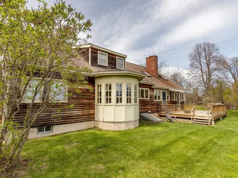 5283 Dorset Street Shelburne VT 05482
