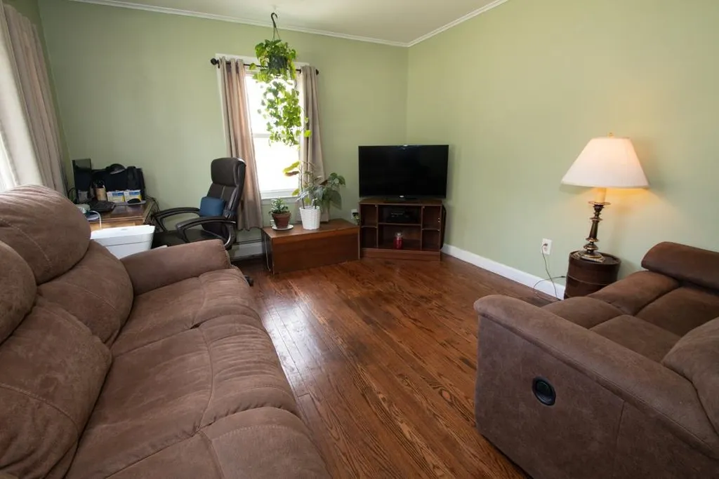 41 Elm Street Milton NH 03851