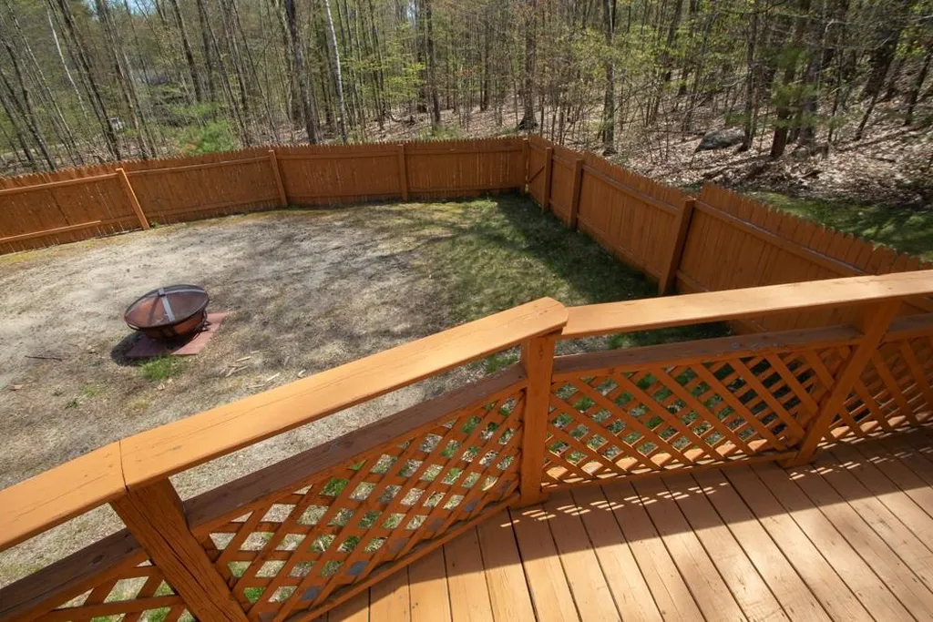 41 Elm Street Milton NH 03851