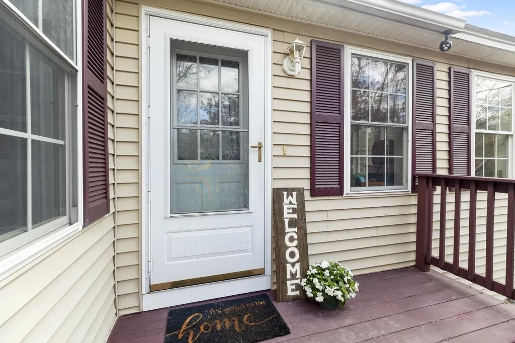 71 Butterfield Road Rindge NH 03461