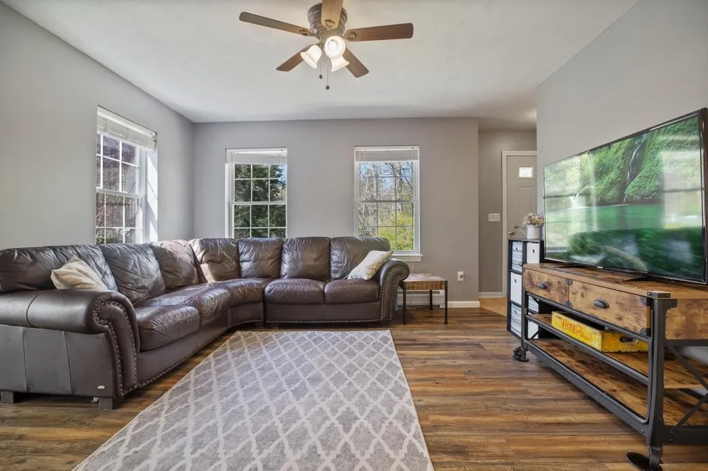 71 Butterfield Road Rindge NH 03461