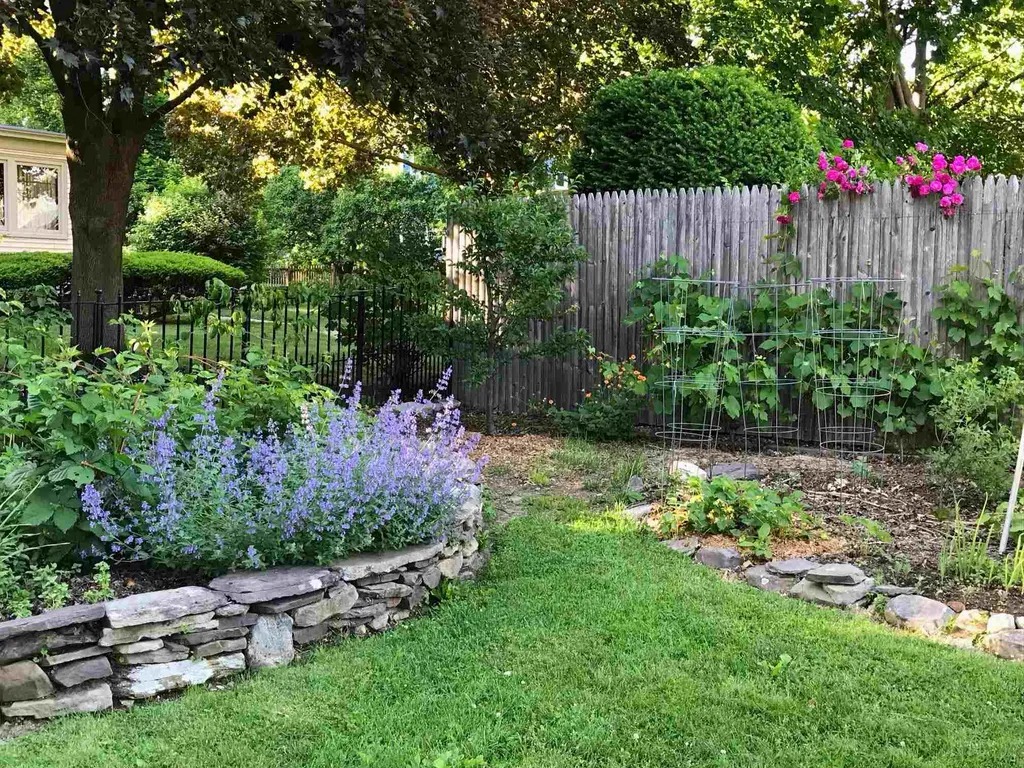 22 Ridge Road Concord NH 03301