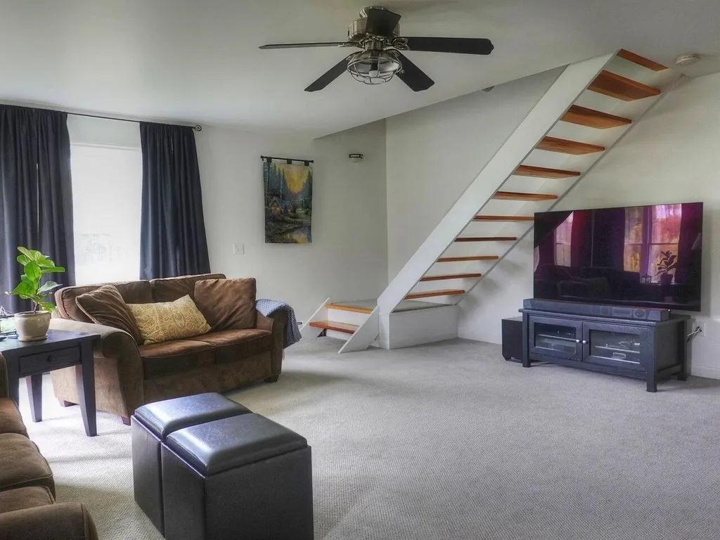 8 Ellison Street Milton VT 05468