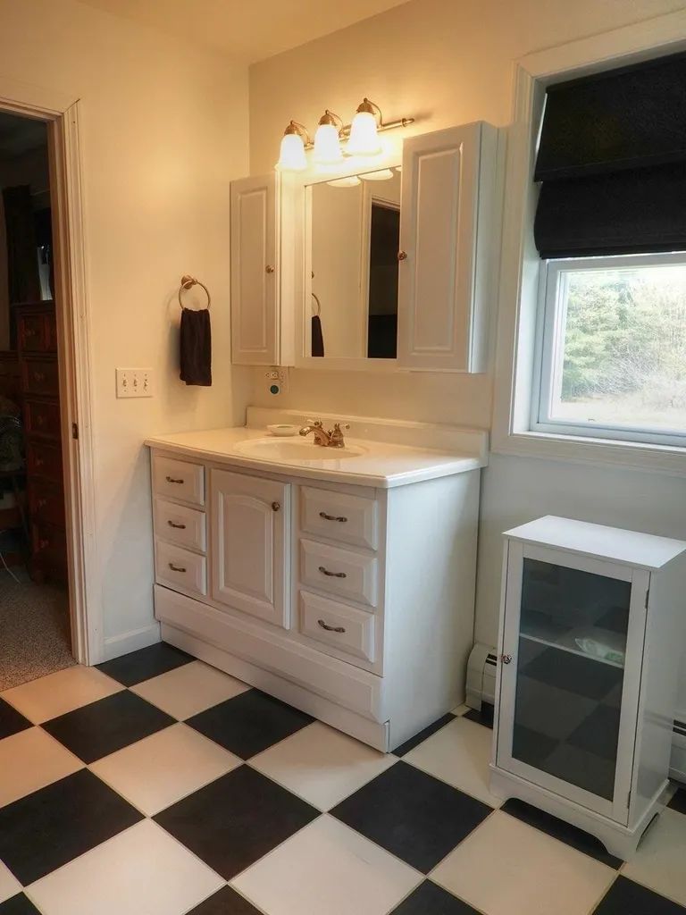8 Ellison Street Milton VT 05468
