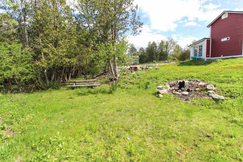 45 Us Route 2 Grand Isle VT 05458