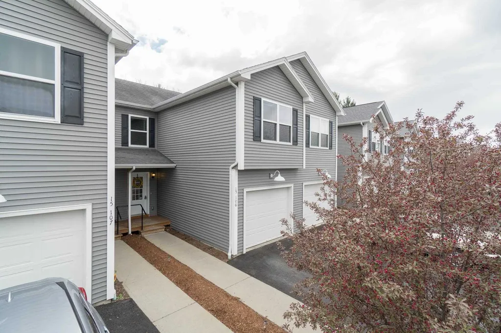 15 East Road Fairfax VT 05454
