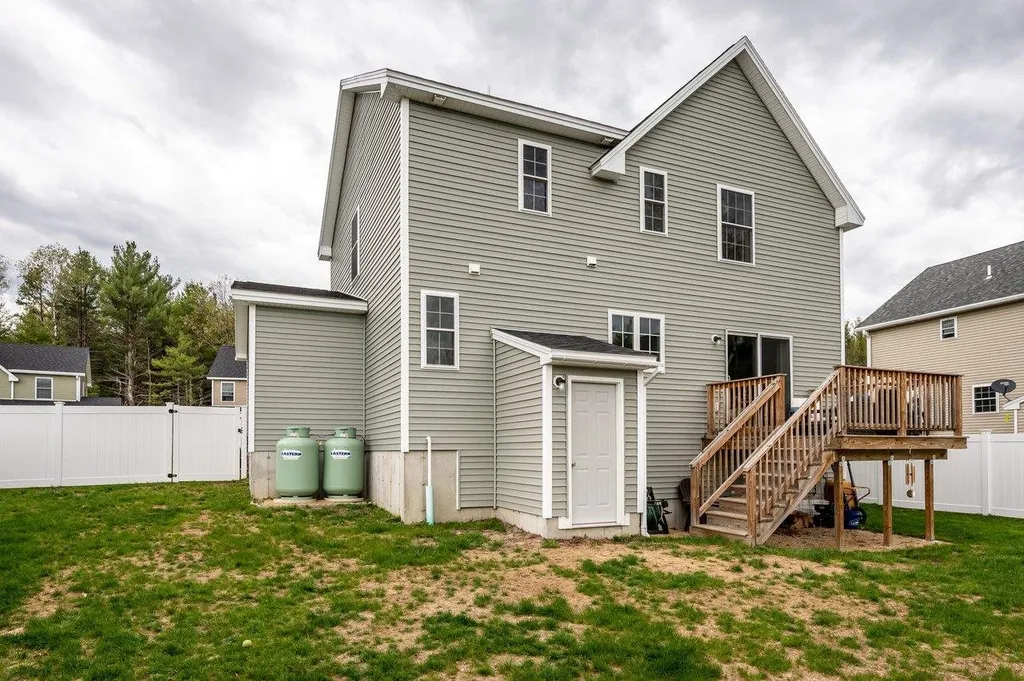 60 Millers Farm Drive Rochester NH 03868