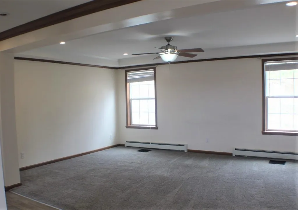 309 Slate Ledge Road Littleton NH 03561