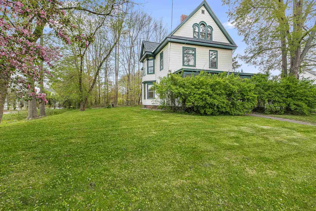 143 N Main Street Lebanon NH 03784