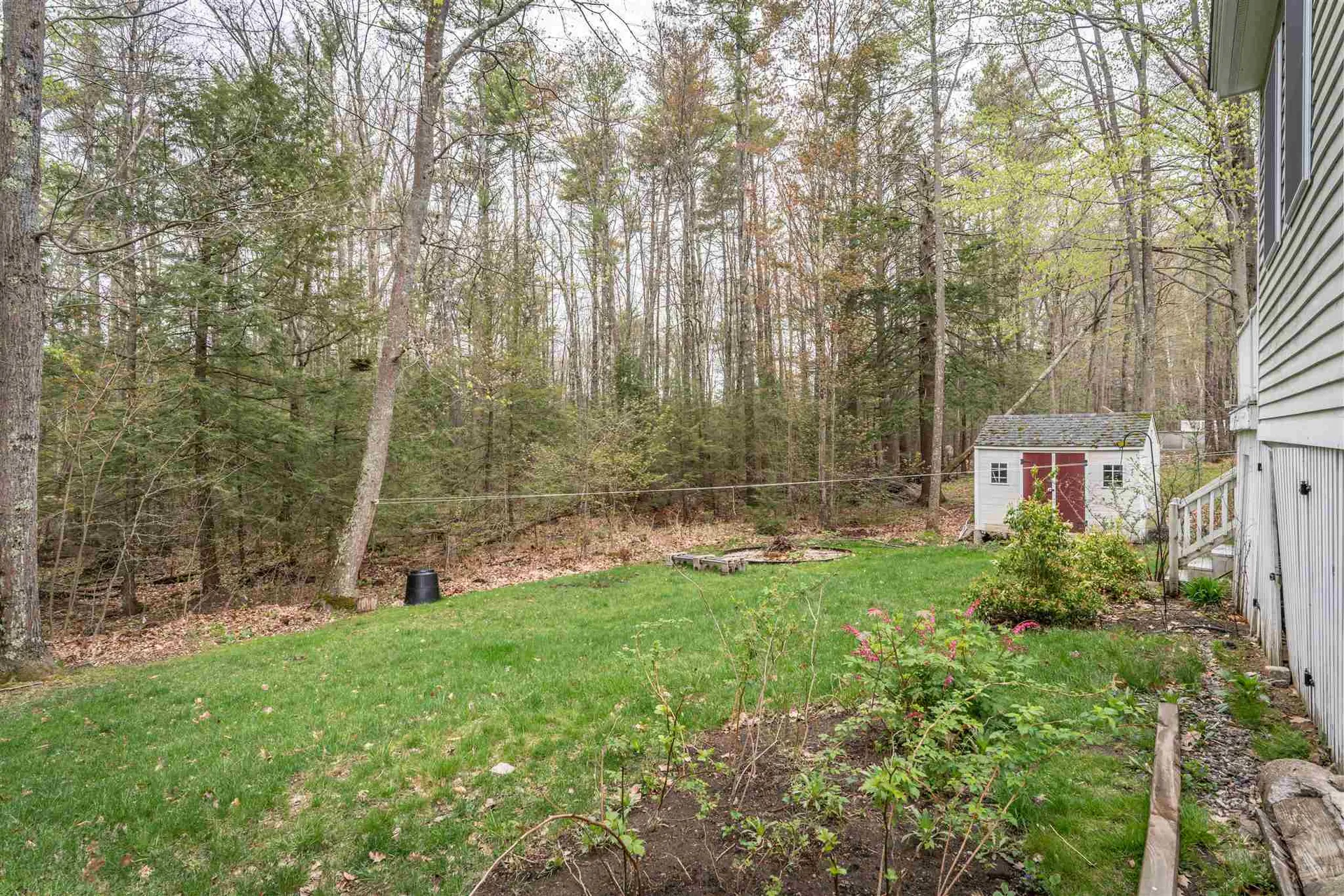 46 Ledgeview Drive Rochester NH 03839