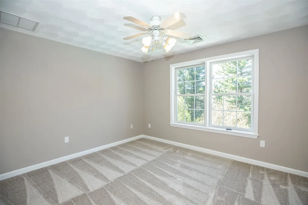 46 Tanglewood Drive Nashua NH 03062