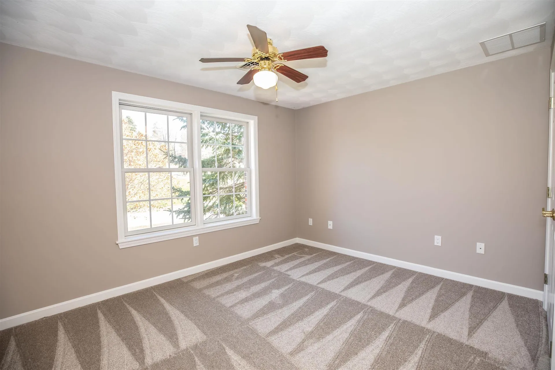 46 Tanglewood Drive Nashua NH 03062