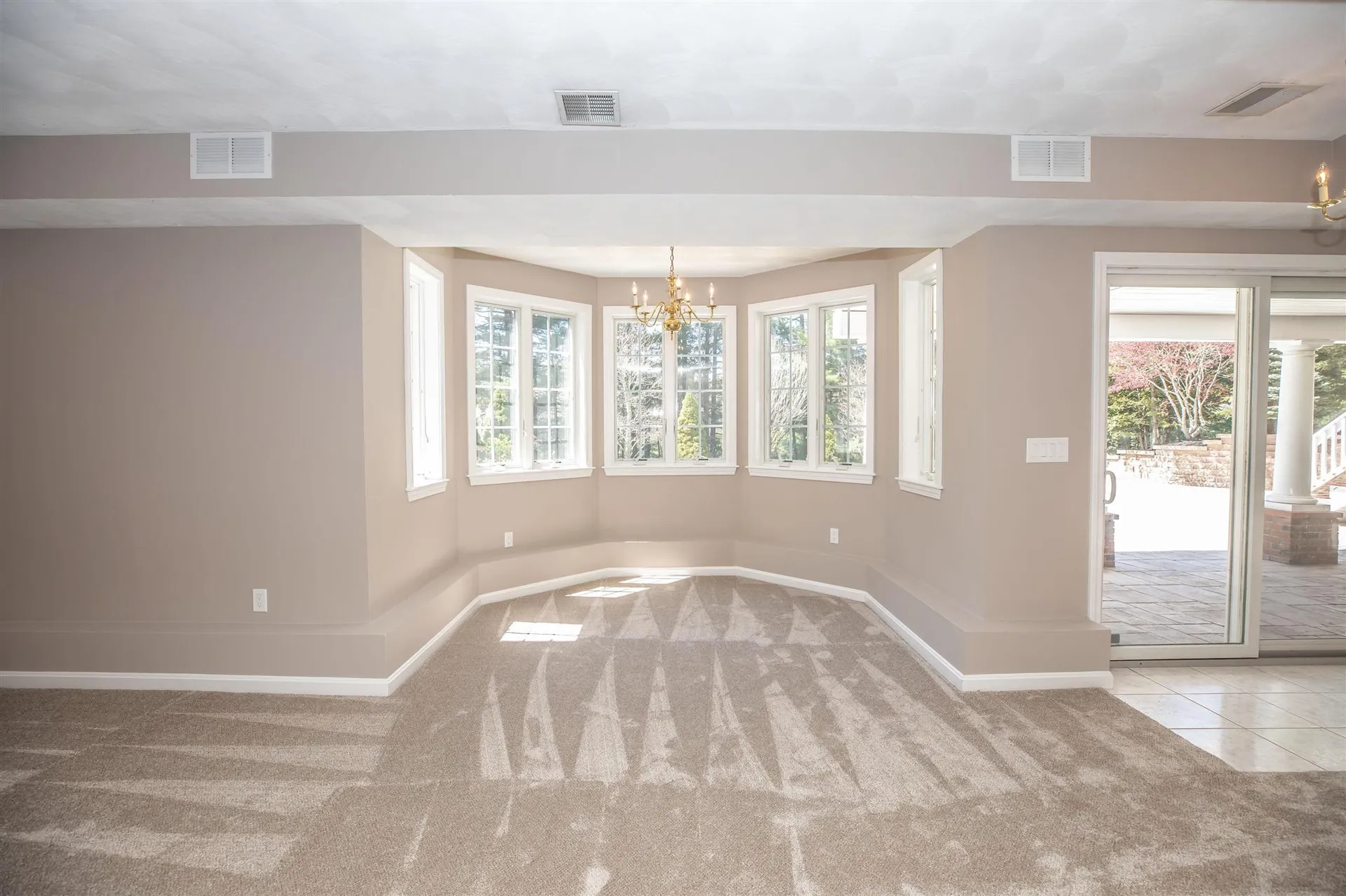 46 Tanglewood Drive Nashua NH 03062