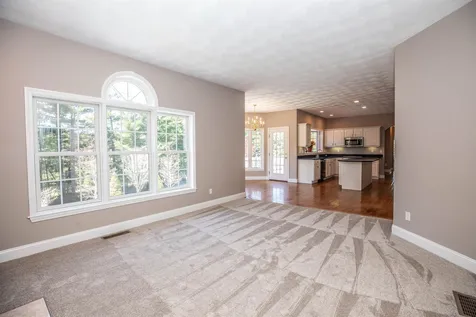 46 Tanglewood Drive Nashua NH 03062