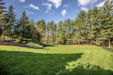 46 Tanglewood Drive Nashua NH 03062