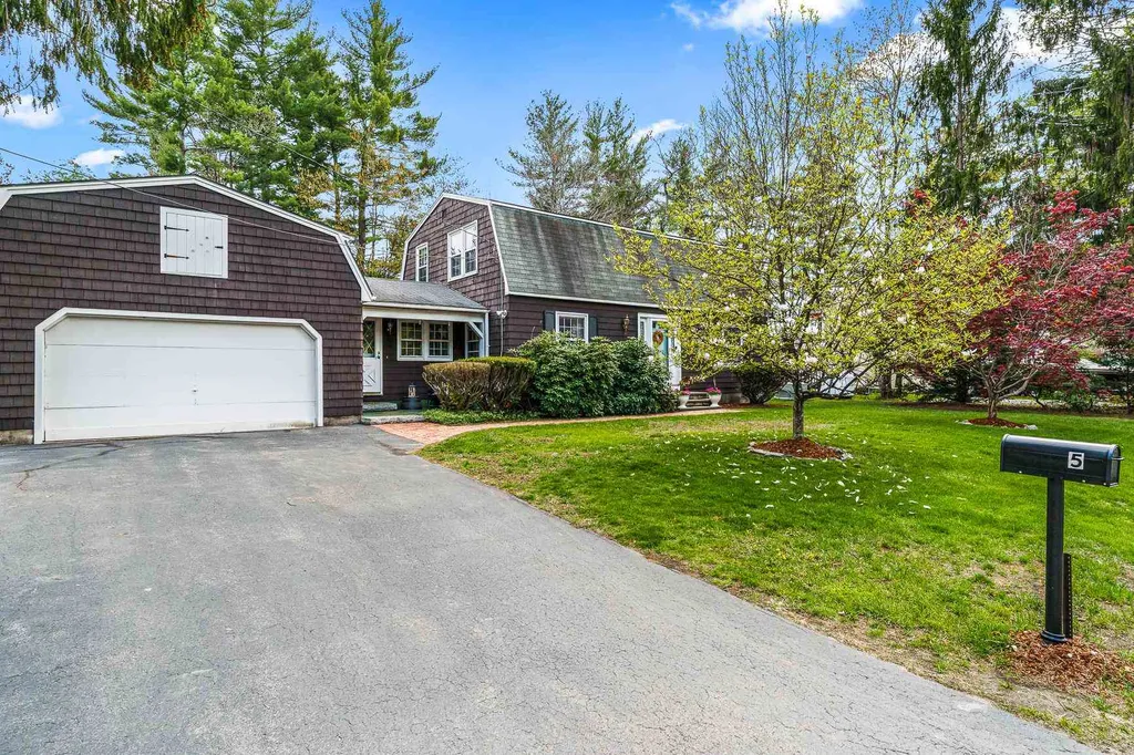 5 Deerwood Drive Merrimack NH 03054