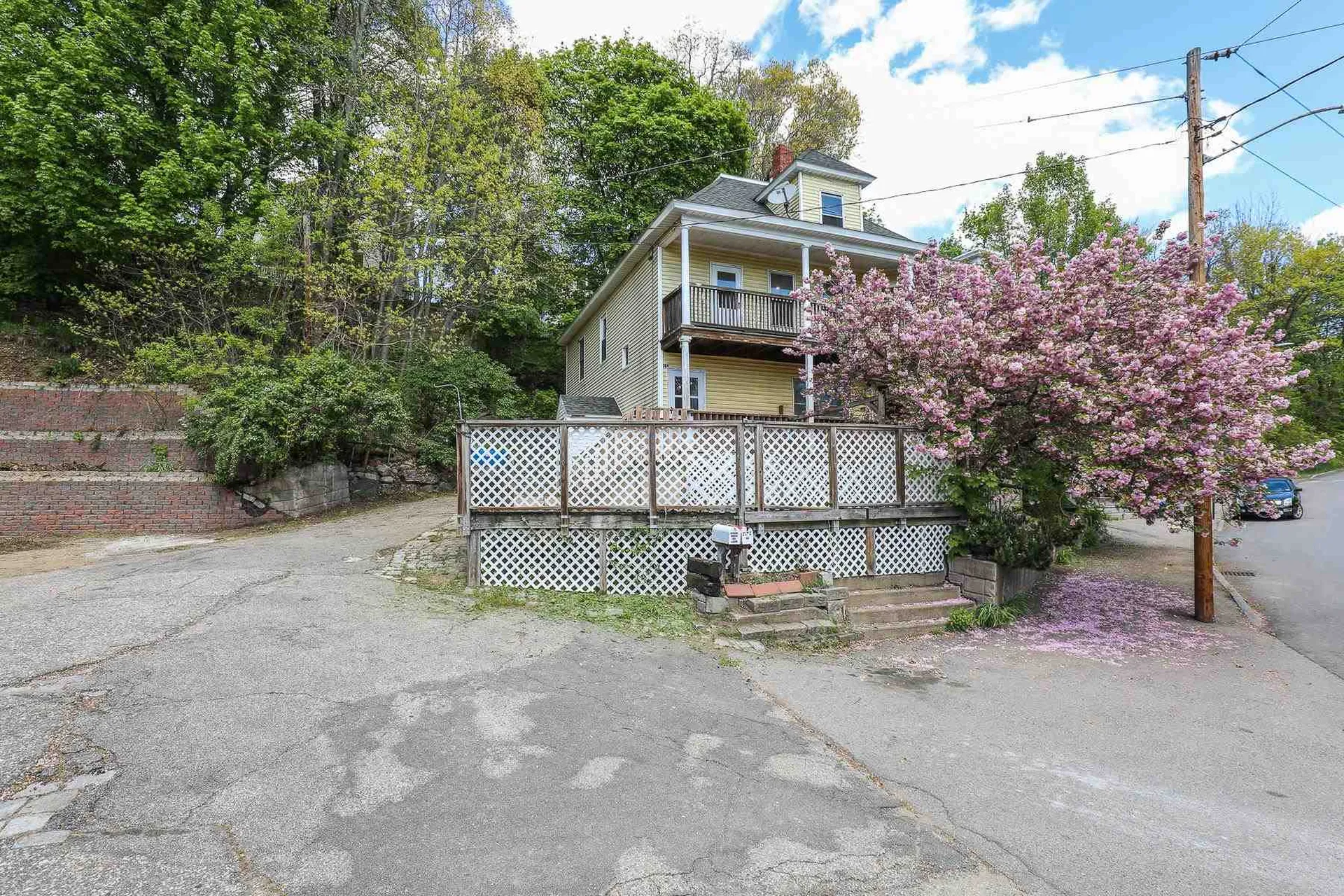 488 Bartlett Street Manchester NH 03102