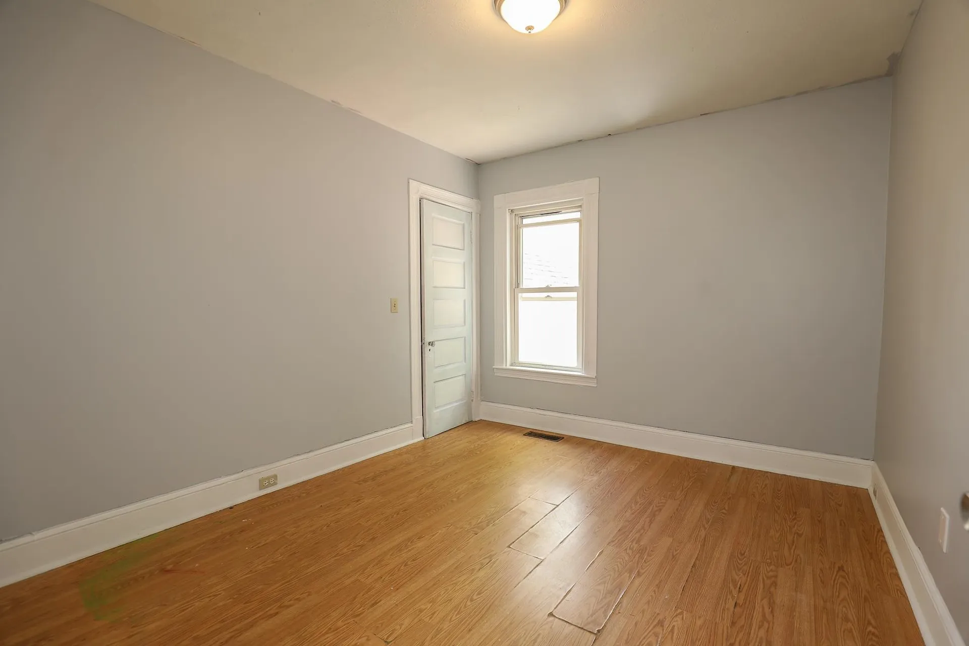 488 Bartlett Street Manchester NH 03102