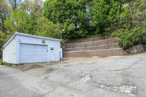 488 Bartlett Street Manchester NH 03102