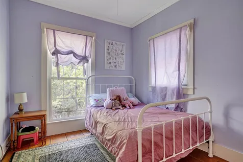 94 Reservoir Drive Weare NH 03281