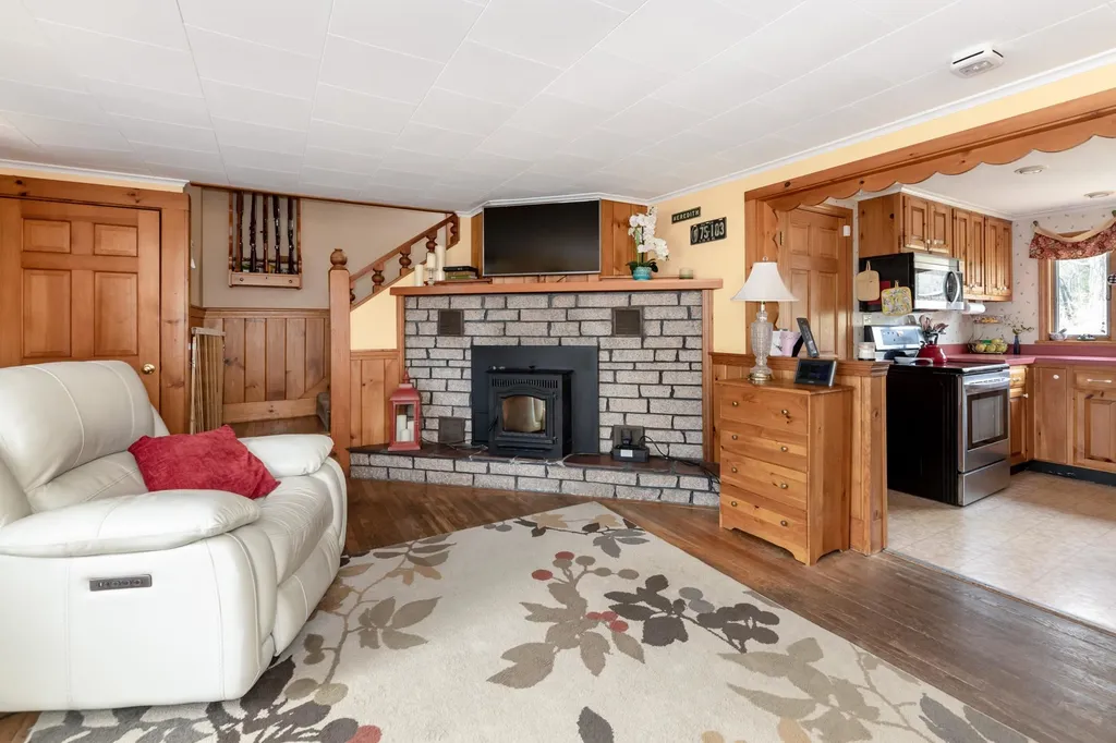 456 Waukewan Road Center Harbor NH 03226