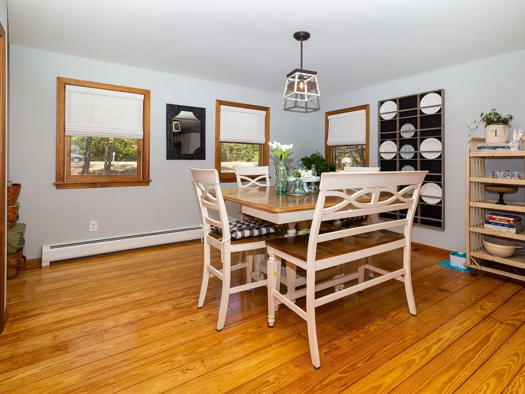 22 Howard Lane New Boston NH 03070