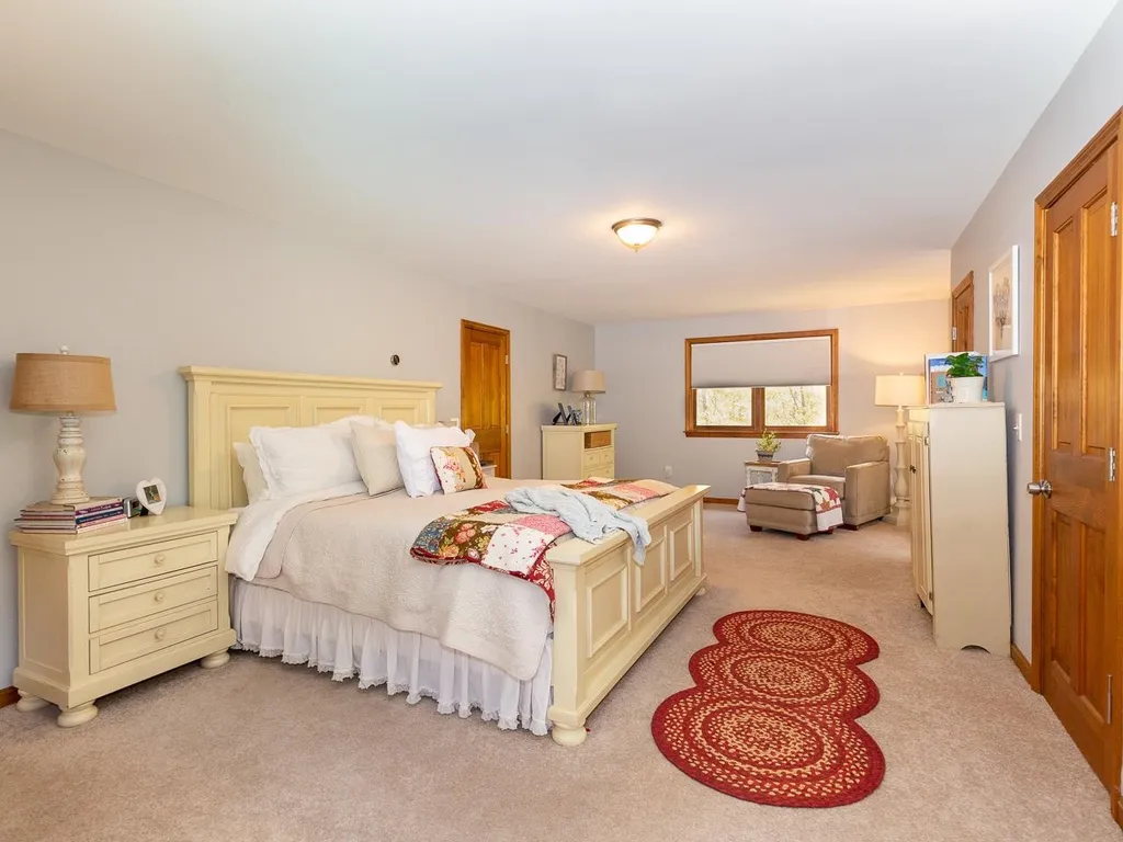 22 Howard Lane New Boston NH 03070