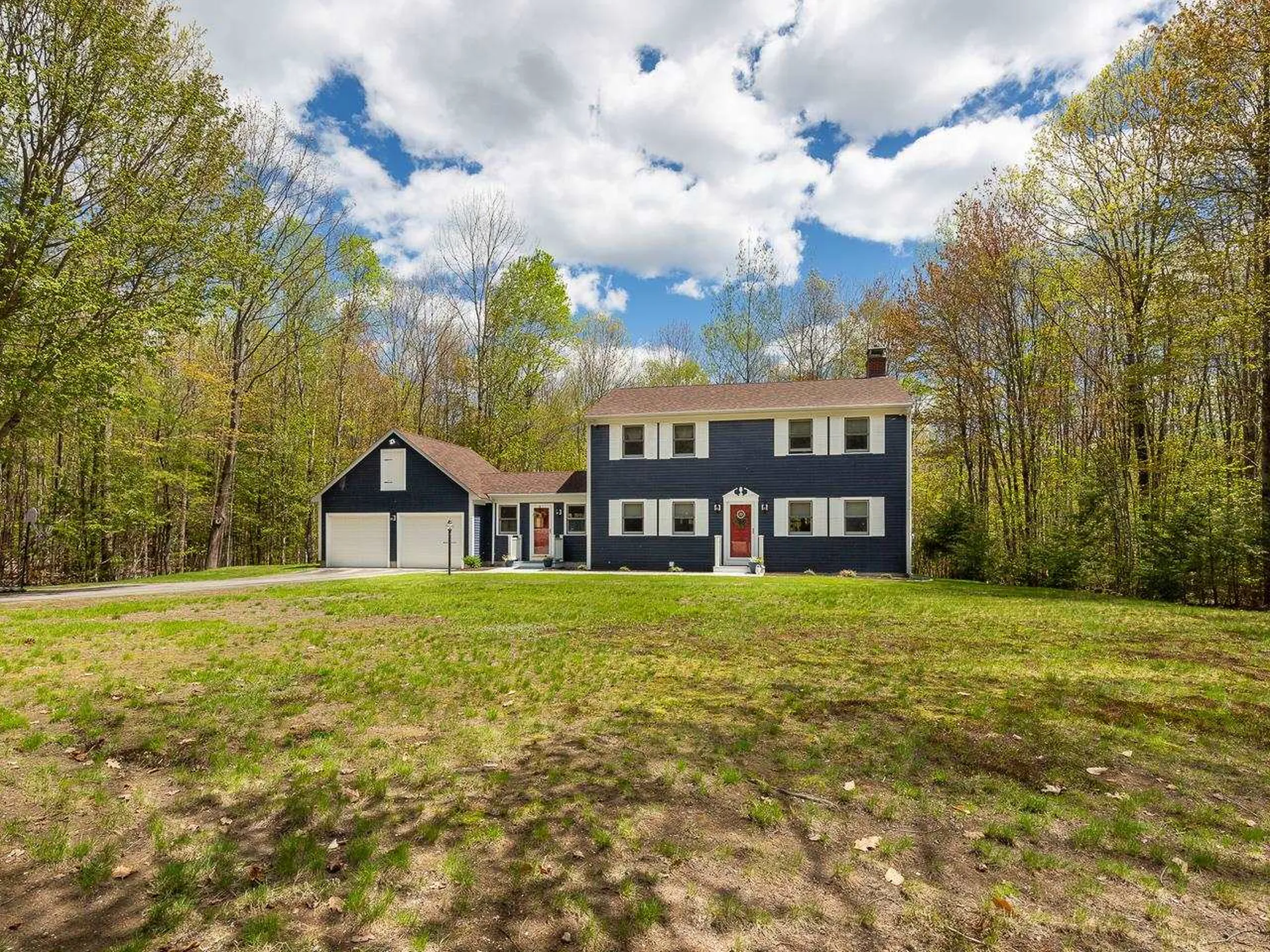22 Howard Lane New Boston NH 03070