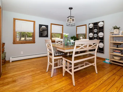 22 Howard Lane New Boston NH 03070