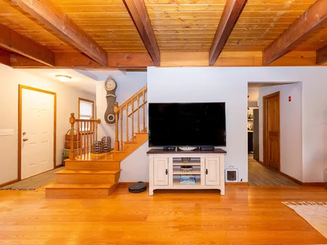 22 Howard Lane New Boston NH 03070