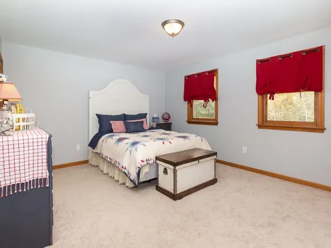 22 Howard Lane New Boston NH 03070