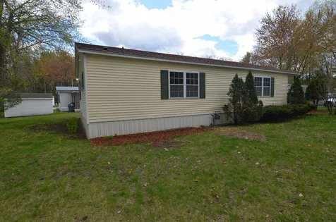28 Alice Drive Concord NH 03303